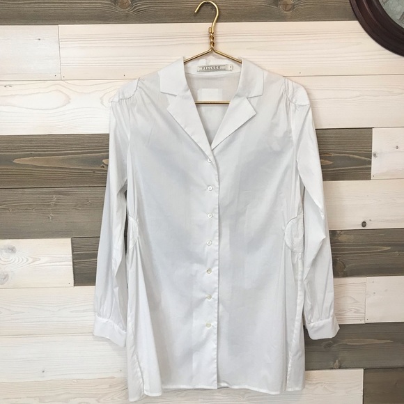 Pell & Co. ⚜️White Button Down Circular Design Top - Picture 1 of 15